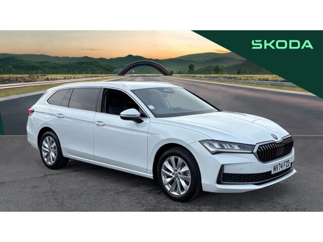 Main listing image - Skoda Superb Estate