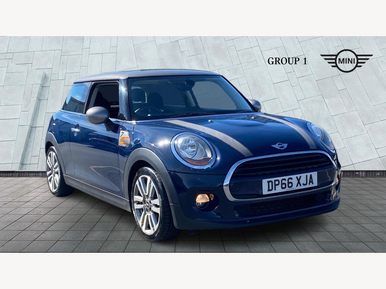Main listing image - MINI Hatchback