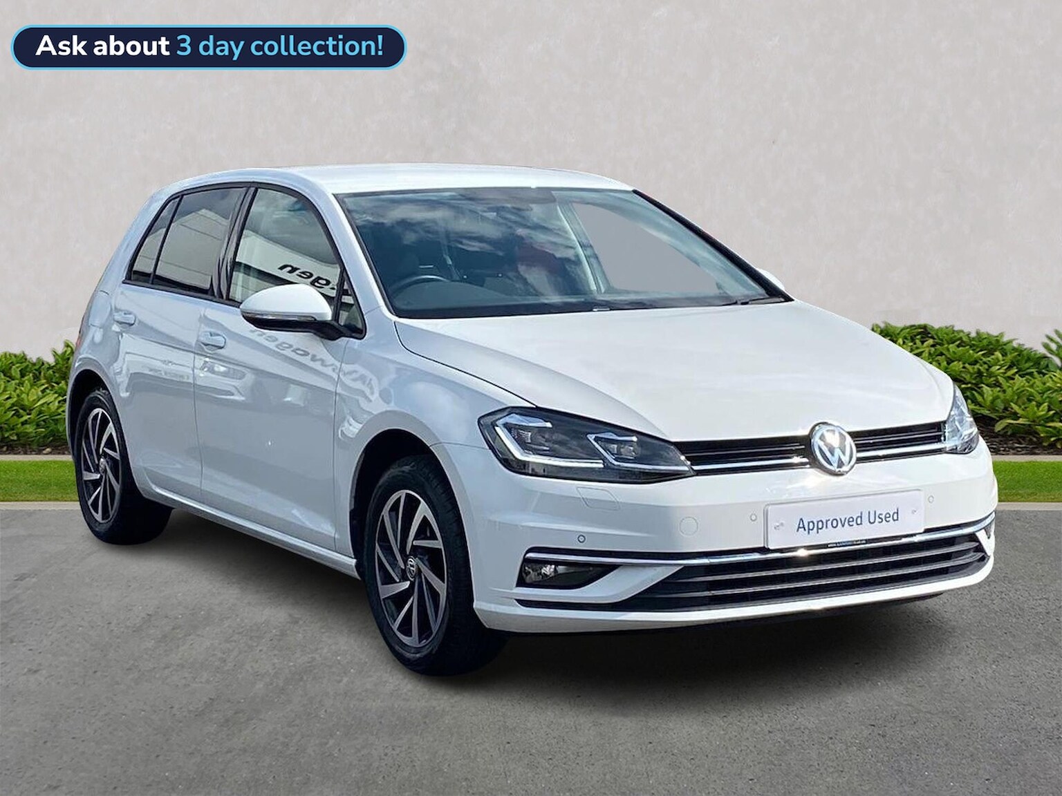Main listing image - Volkswagen Golf