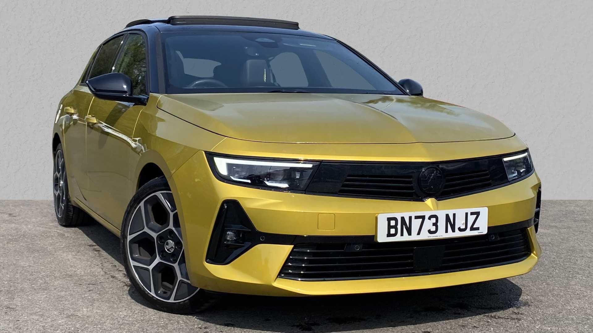 Main listing image - Vauxhall Astra