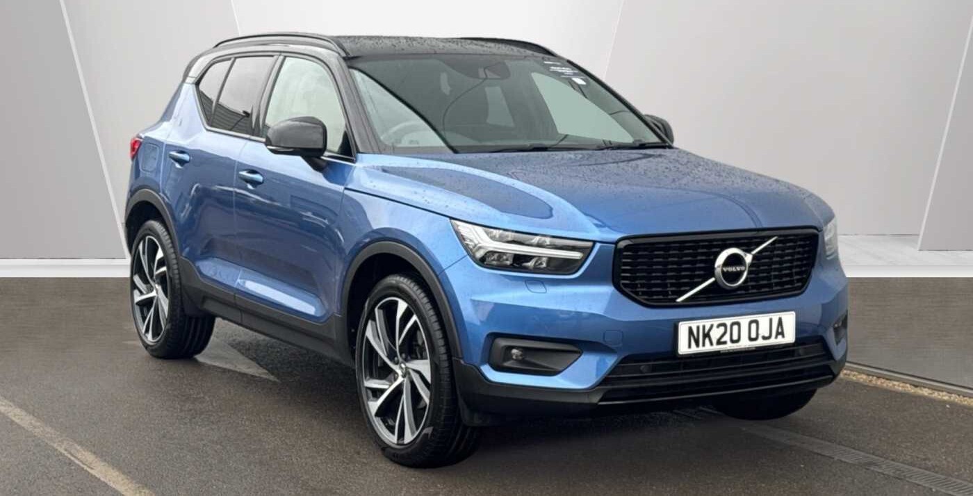 Main listing image - Volvo XC40