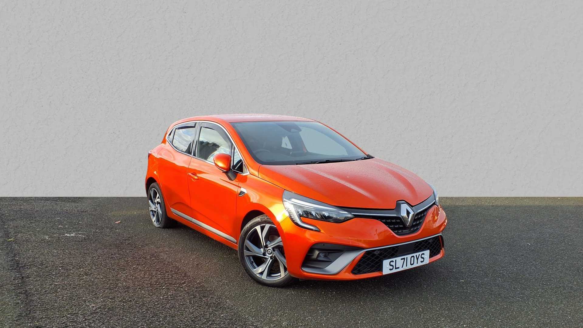 Main listing image - Renault Clio