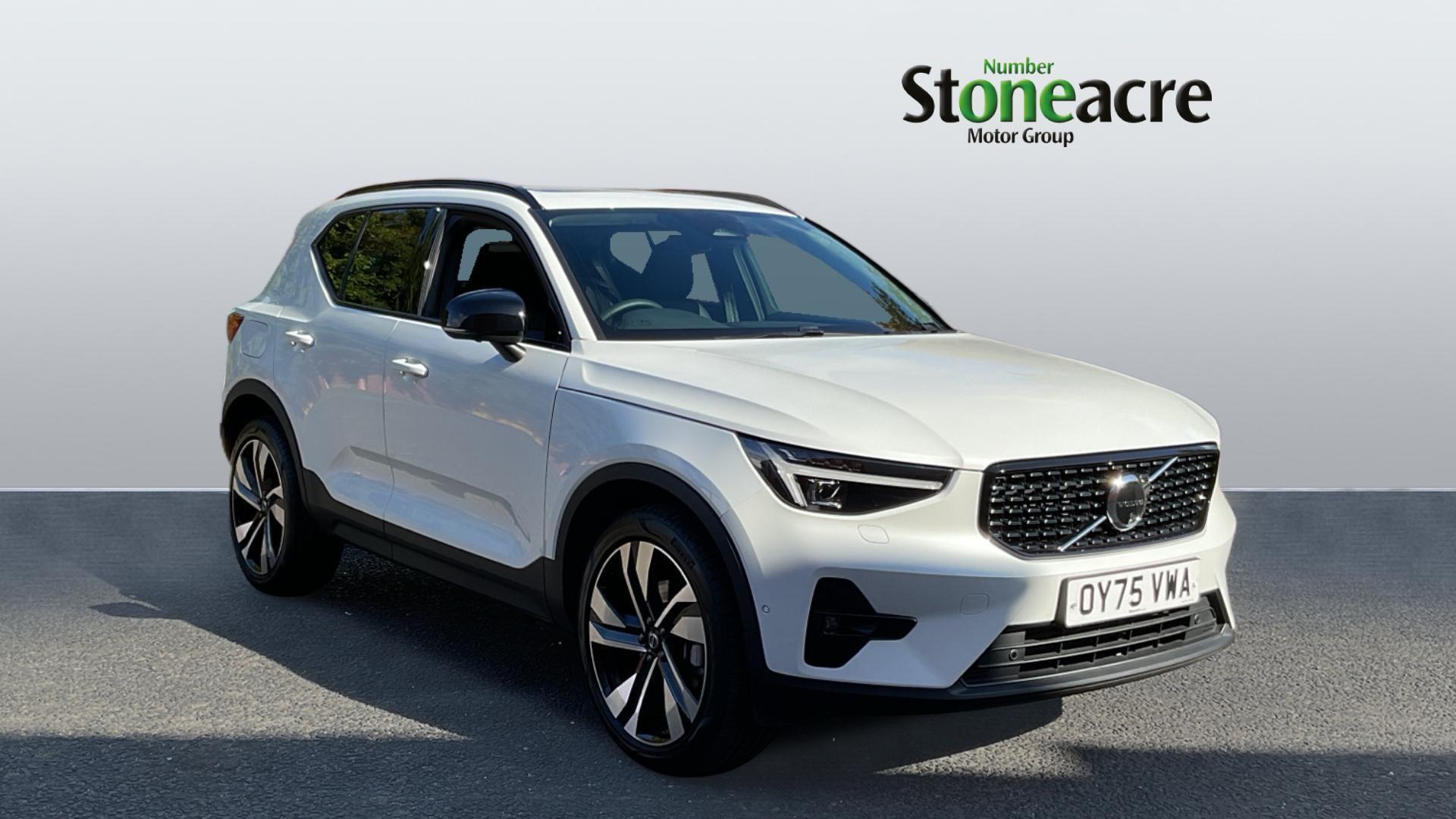 Main listing image - Volvo XC40
