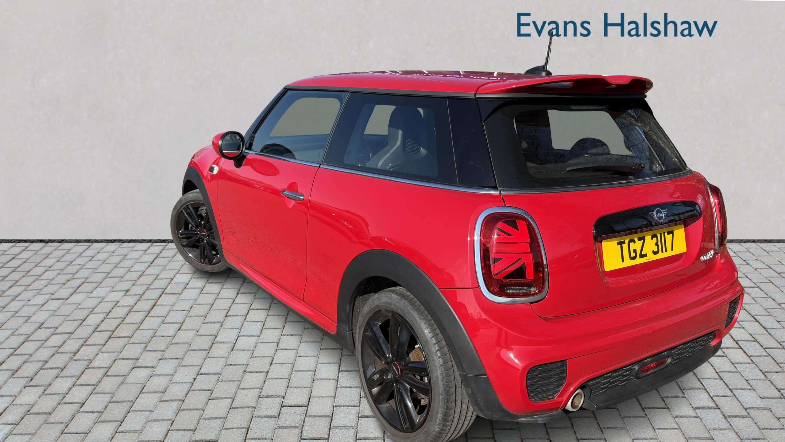 Main listing image - MINI Hatchback