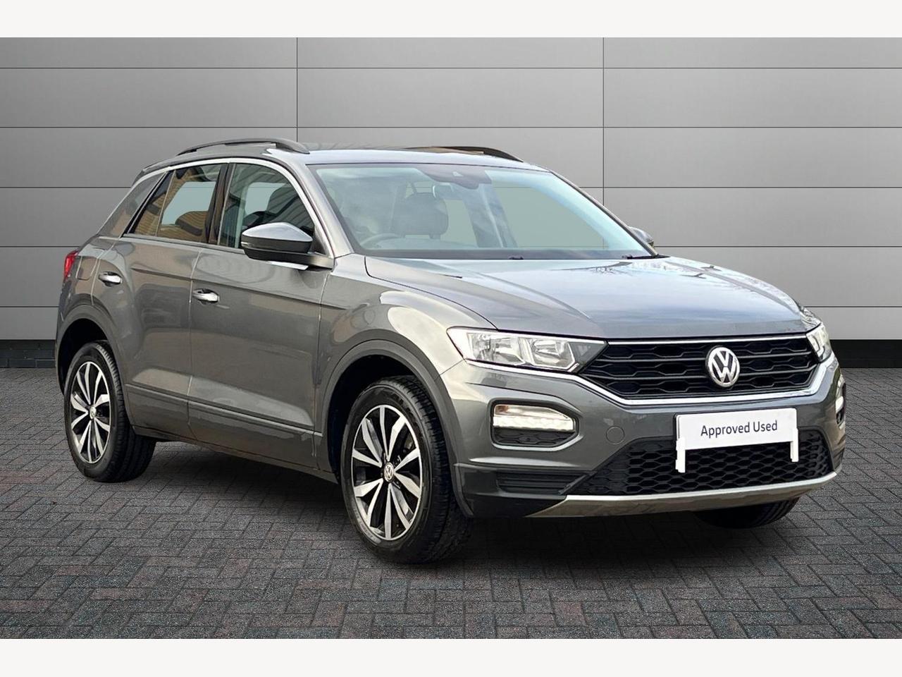 Main listing image - Volkswagen T-Roc