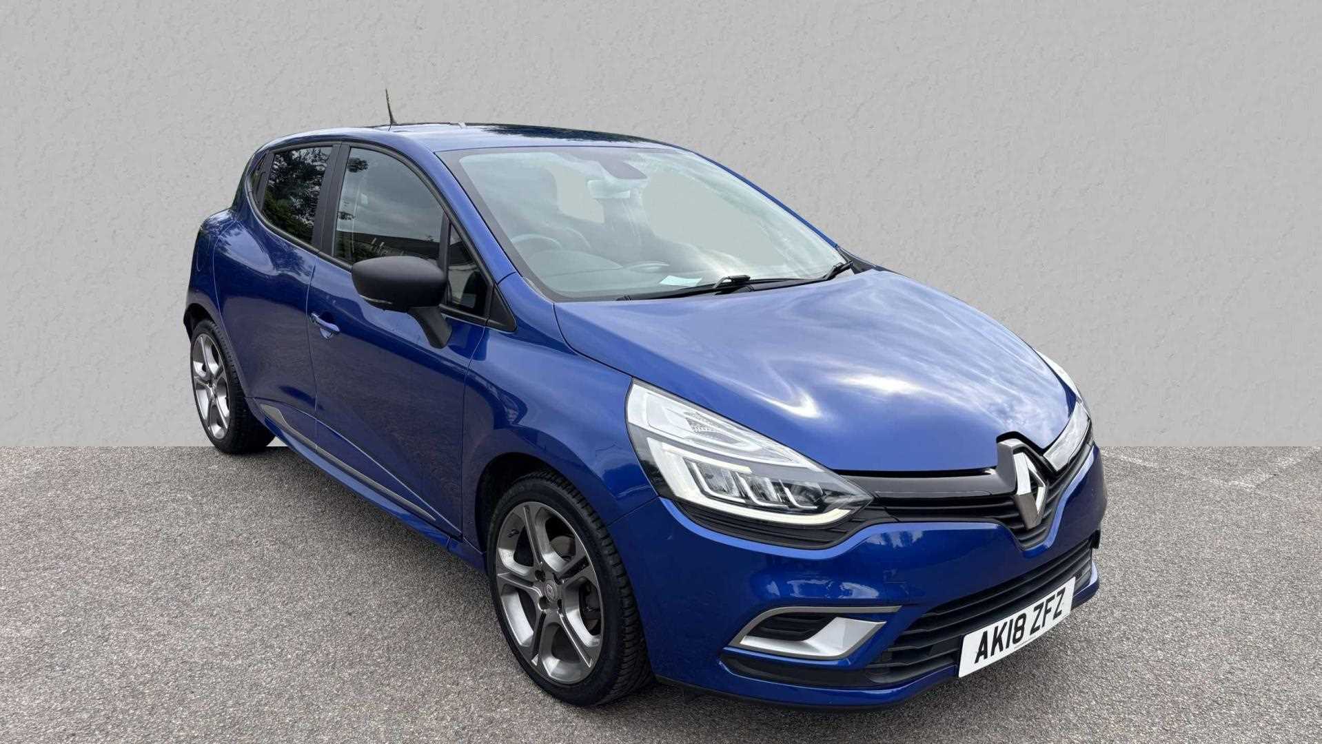 Main listing image - Renault Clio