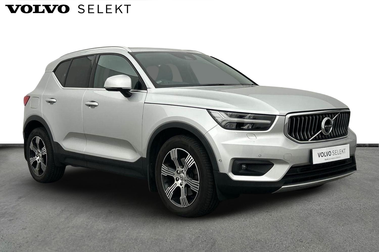 Main listing image - Volvo XC40