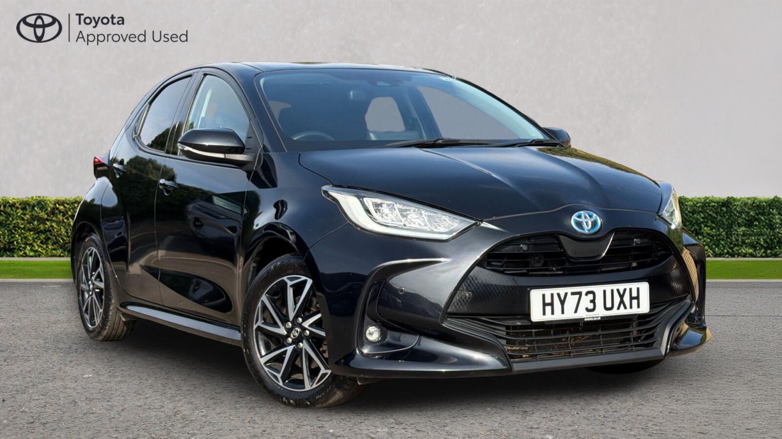 Main listing image - Toyota Yaris