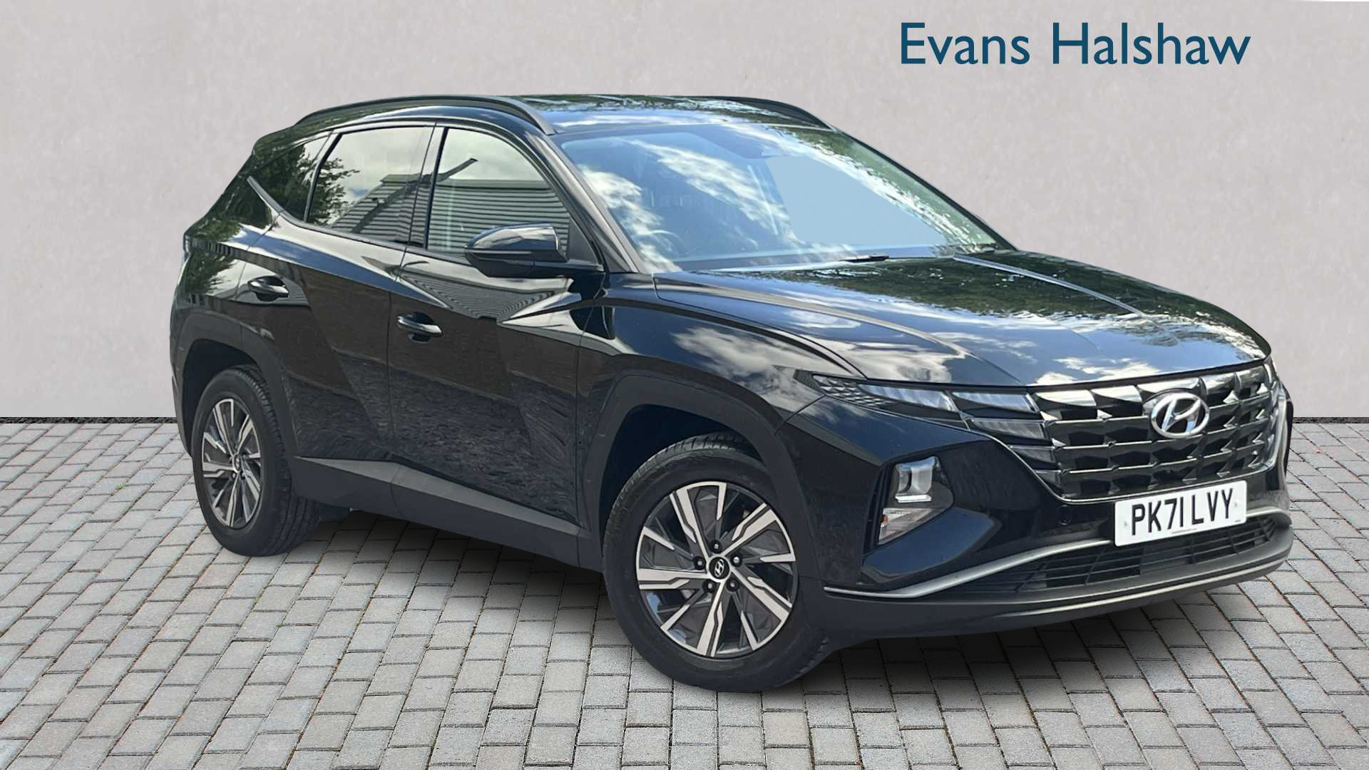 Main listing image - Hyundai Tucson