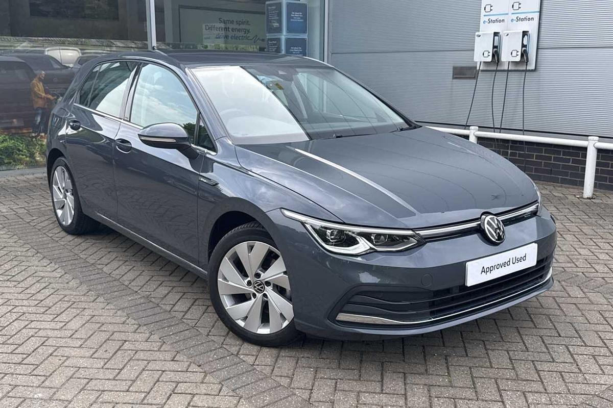 Main listing image - Volkswagen Golf