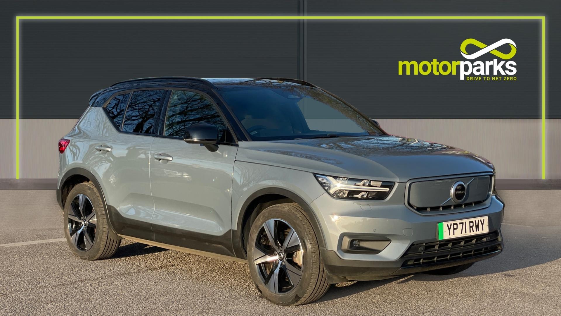 Main listing image - Volvo XC40 Recharge