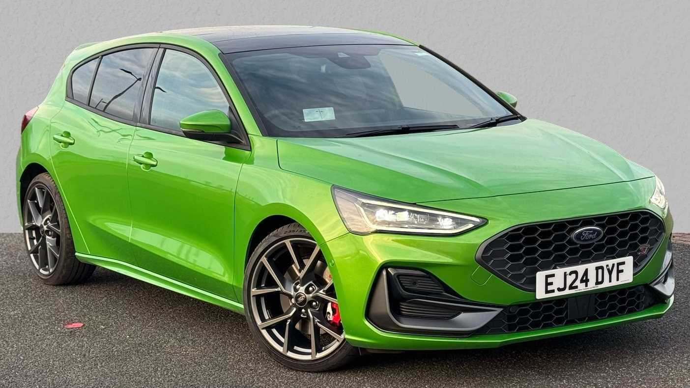 Main listing image - Ford Focus ST