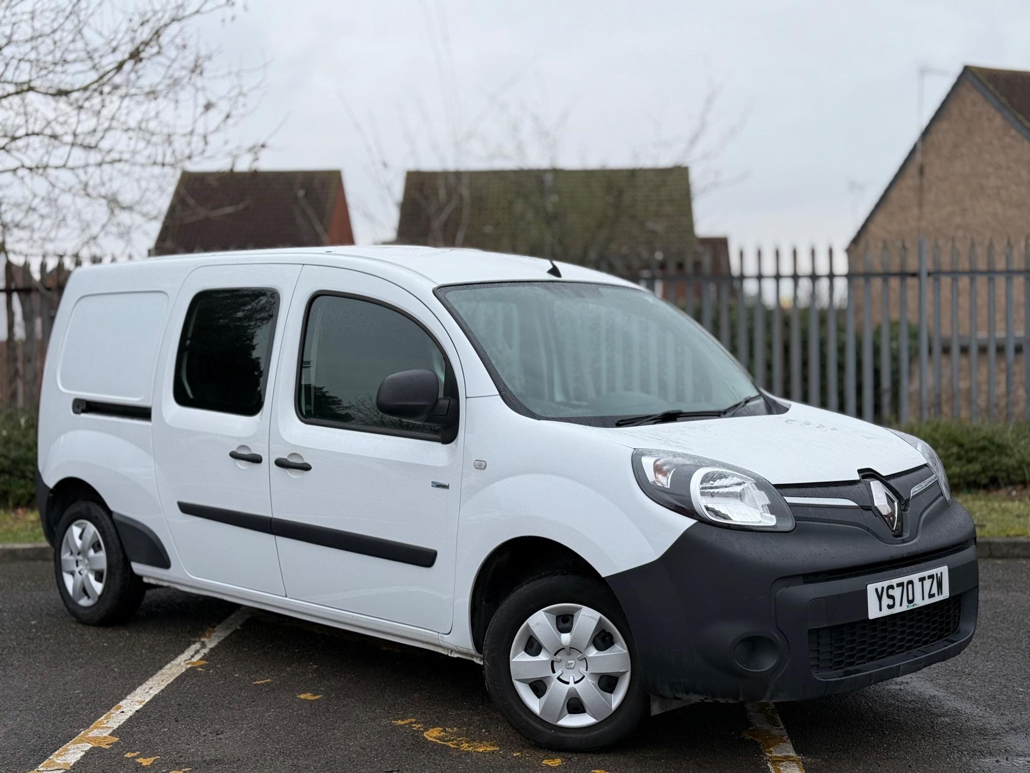 Main listing image - Renault Kangoo E-Tech