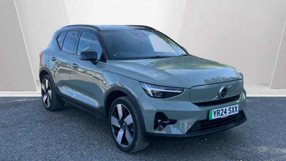 Main listing image - Volvo XC40
