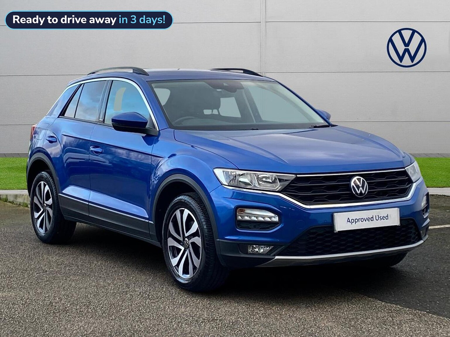 Main listing image - Volkswagen T-Roc