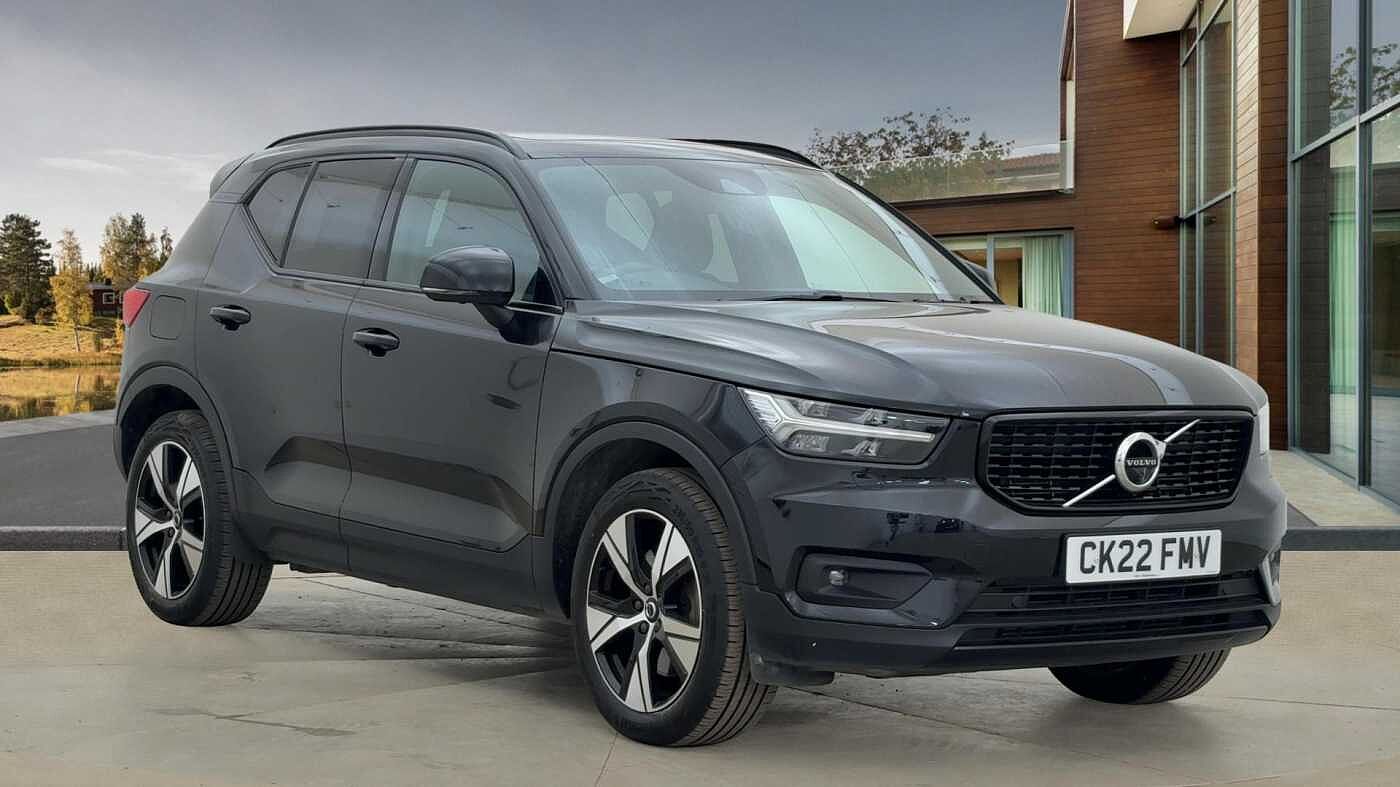 Main listing image - Volvo XC40 Recharge