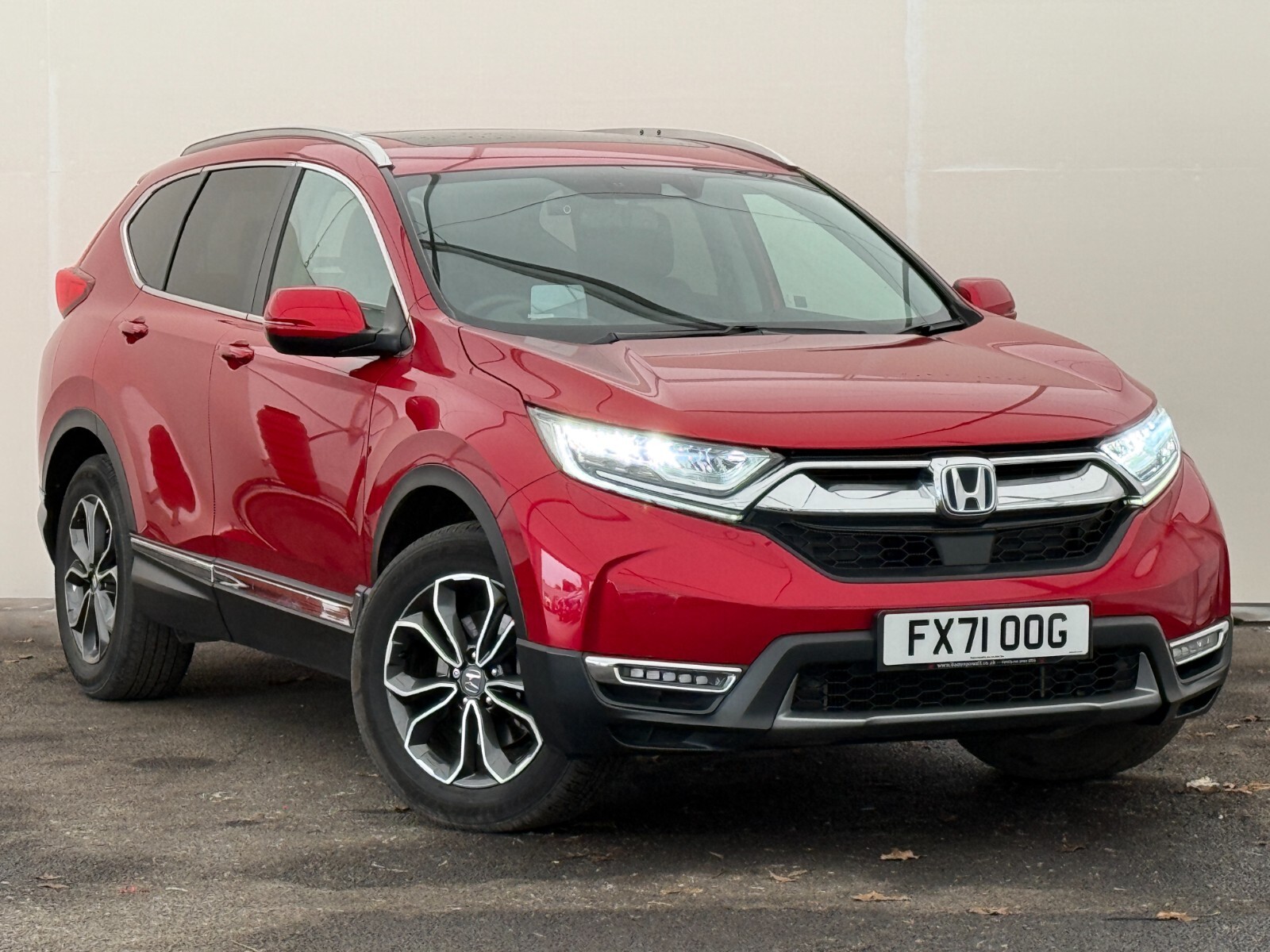 Main listing image - Honda CR-V