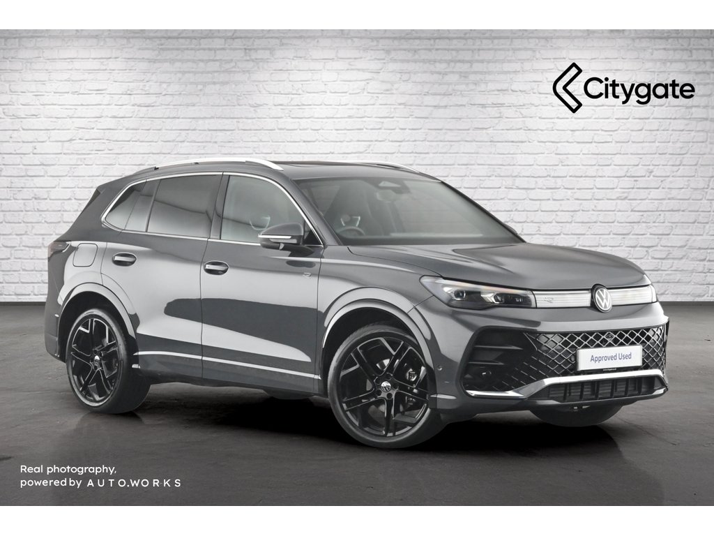 Main listing image - Volkswagen Tiguan