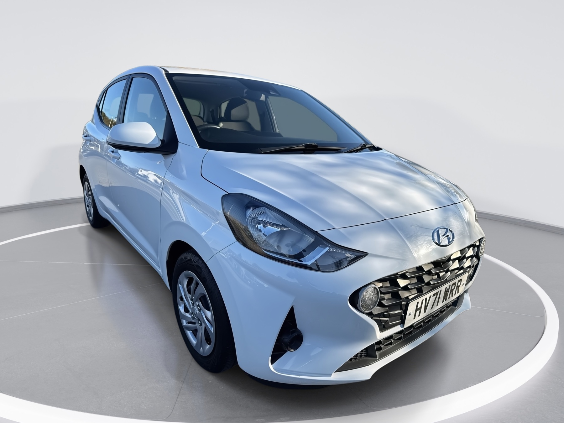 Main listing image - Hyundai i10