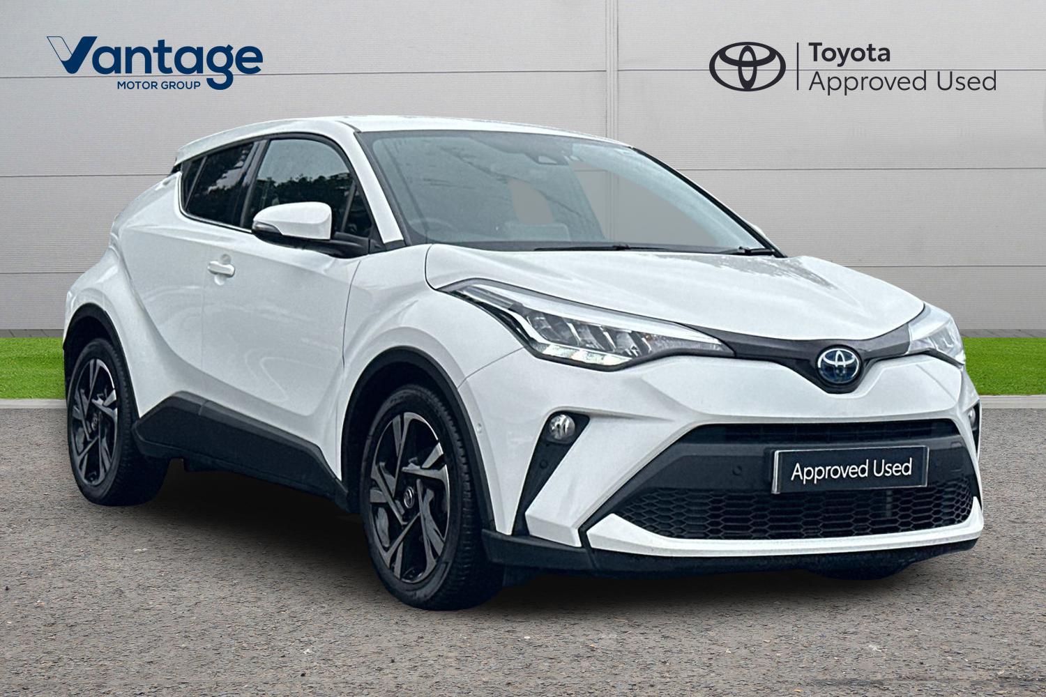 Main listing image - Toyota C-HR