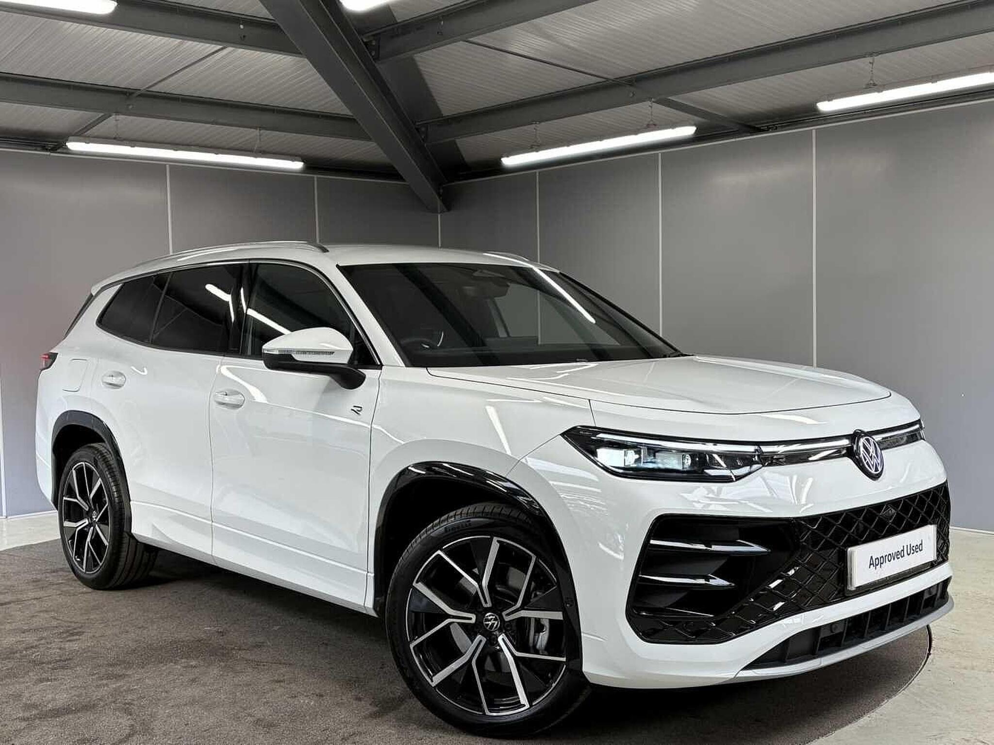 Main listing image - Volkswagen Tayron