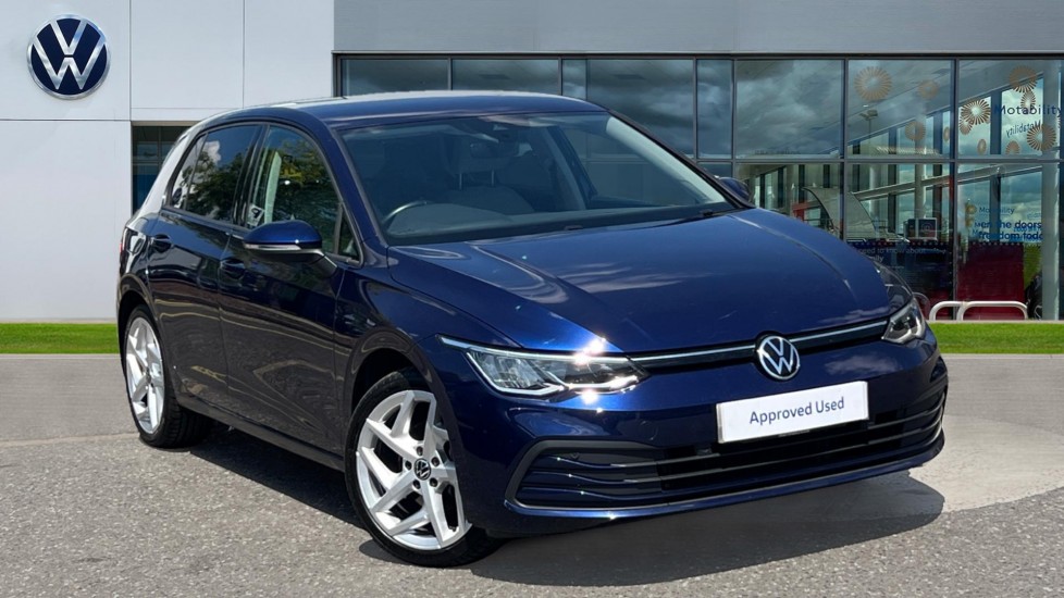 Main listing image - Volkswagen Golf