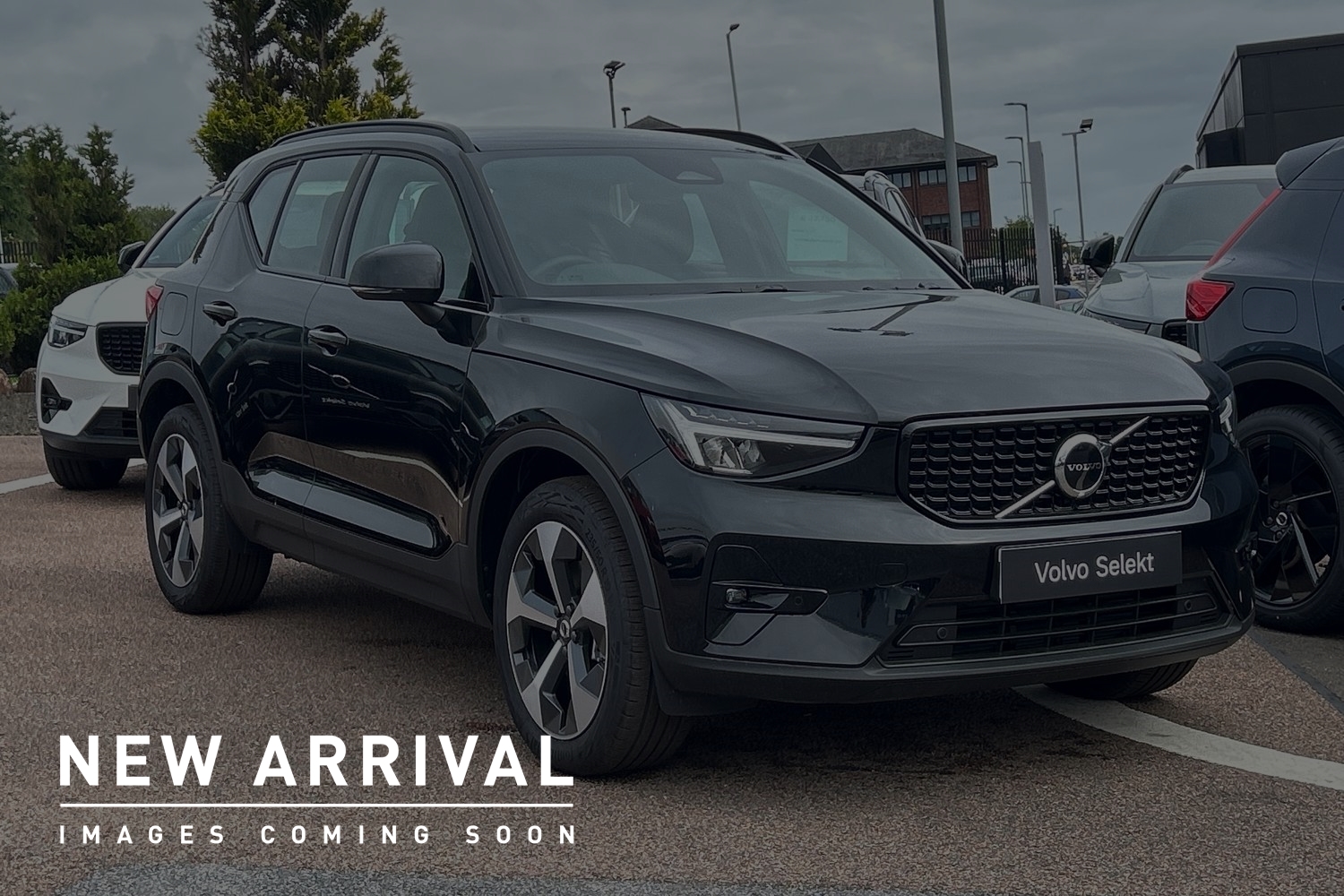 Main listing image - Volvo XC40