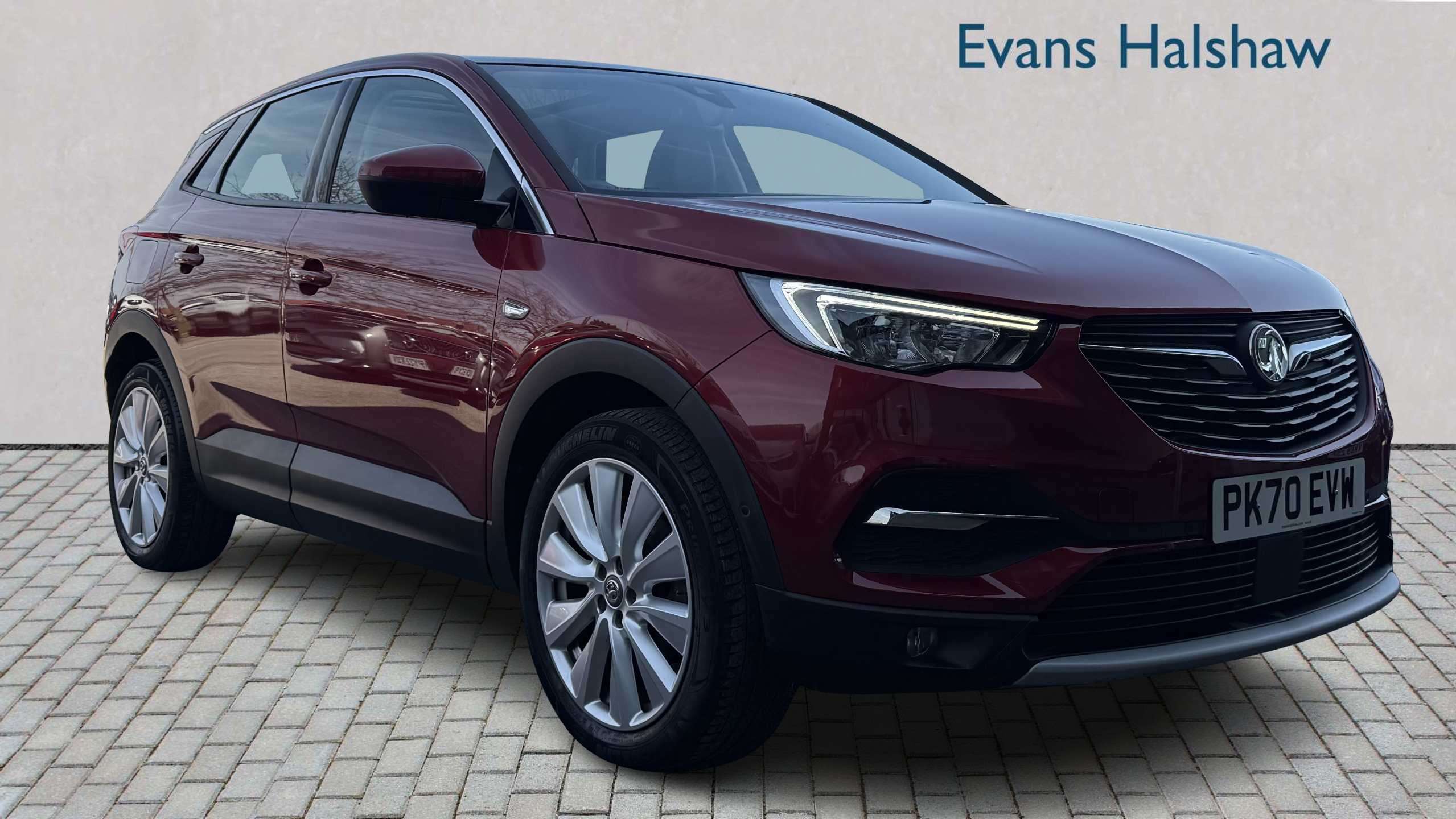 Main listing image - Vauxhall Grandland X