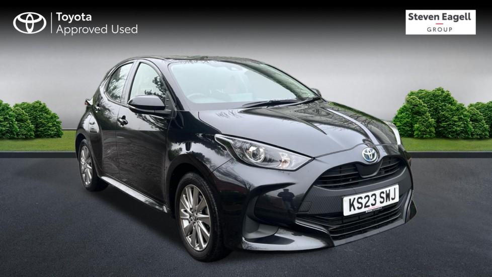 Main listing image - Toyota Yaris