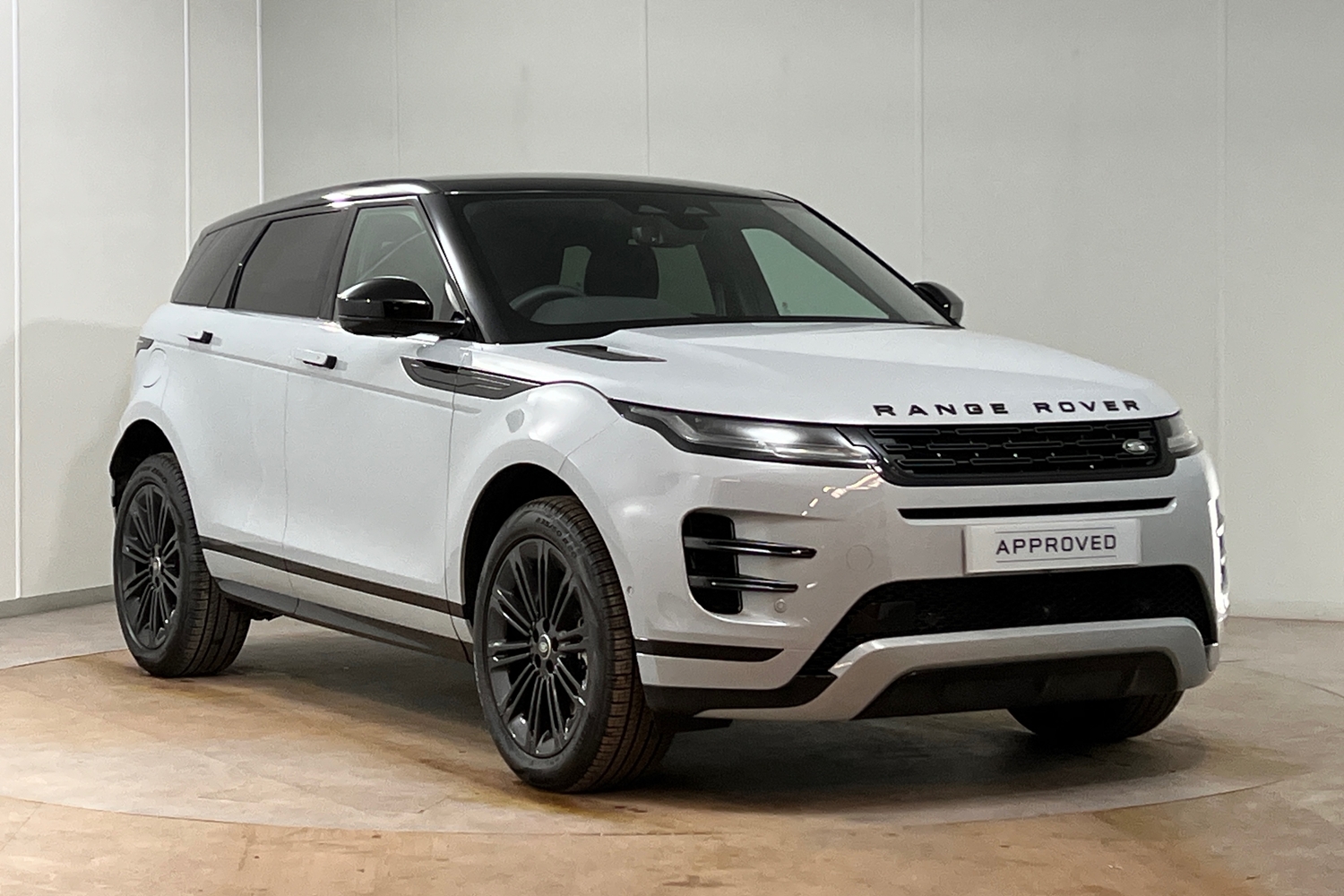 Main listing image - Land Rover Range Rover Evoque