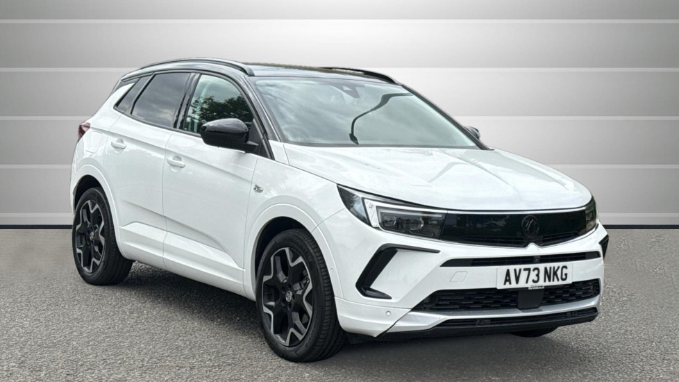 Main listing image - Vauxhall Grandland