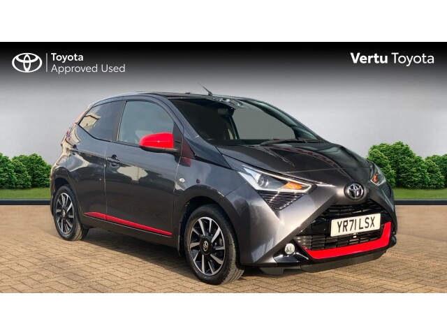 Main listing image - Toyota Aygo