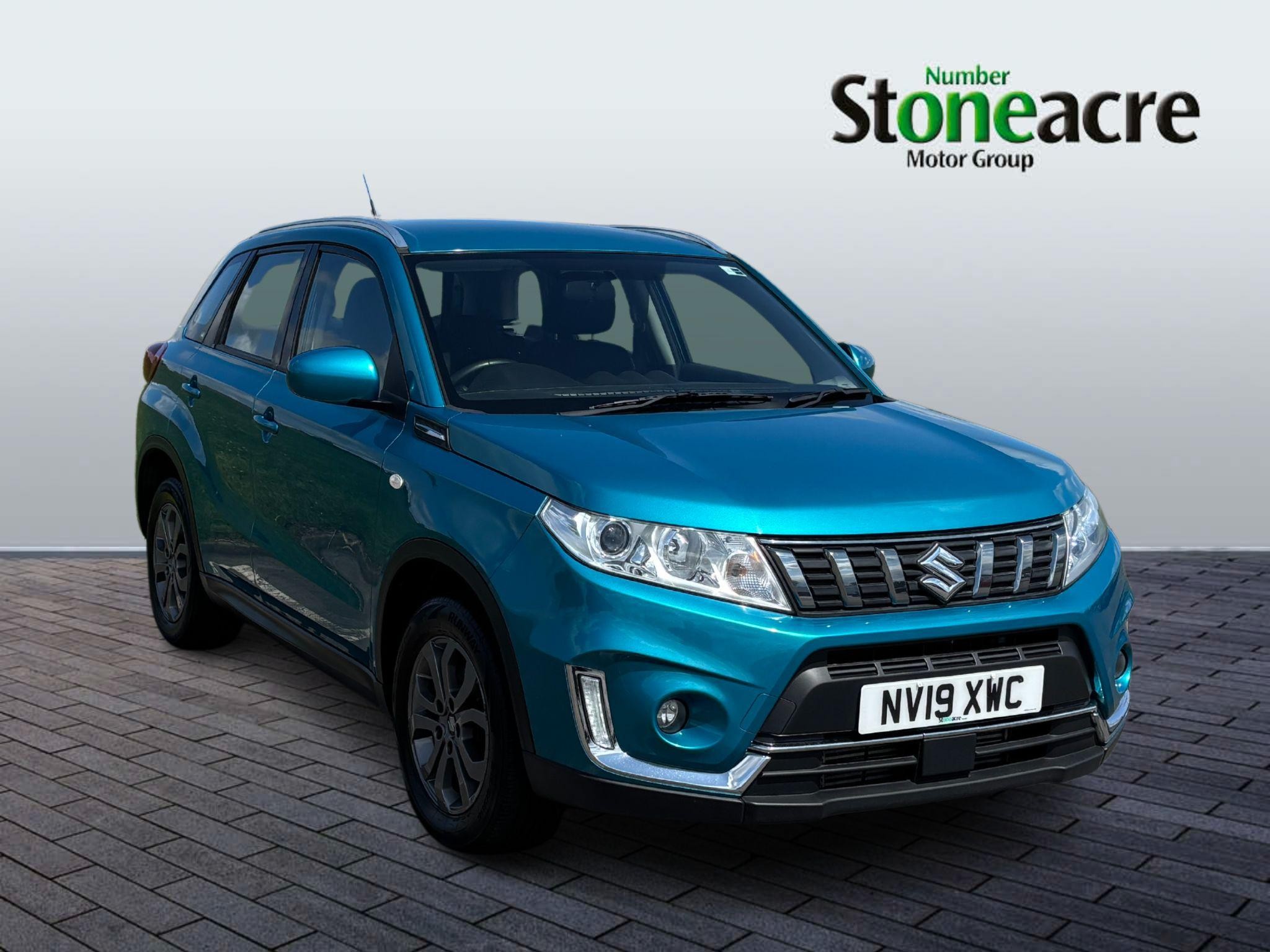 Main listing image - Suzuki Vitara