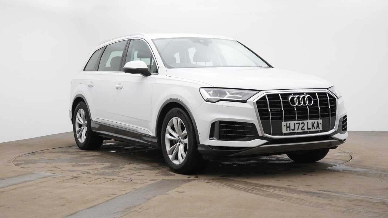 Main listing image - Audi Q7