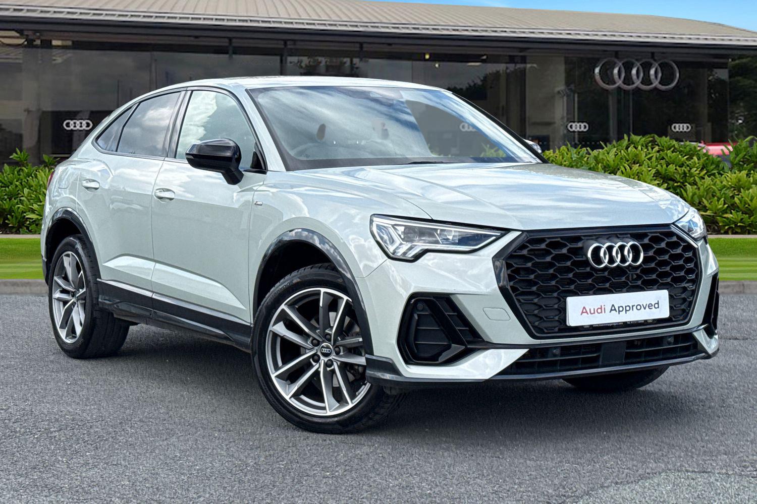 Main listing image - Audi Q3