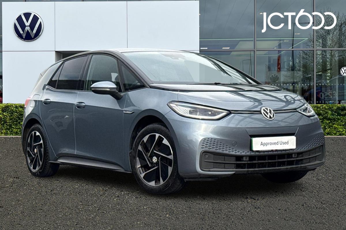 Main listing image - Volkswagen ID.3