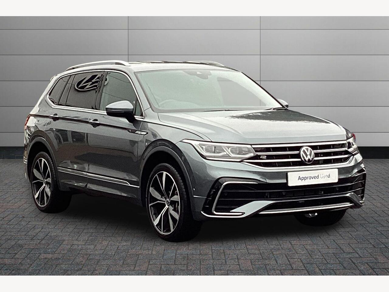 Main listing image - Volkswagen Tiguan Allspace