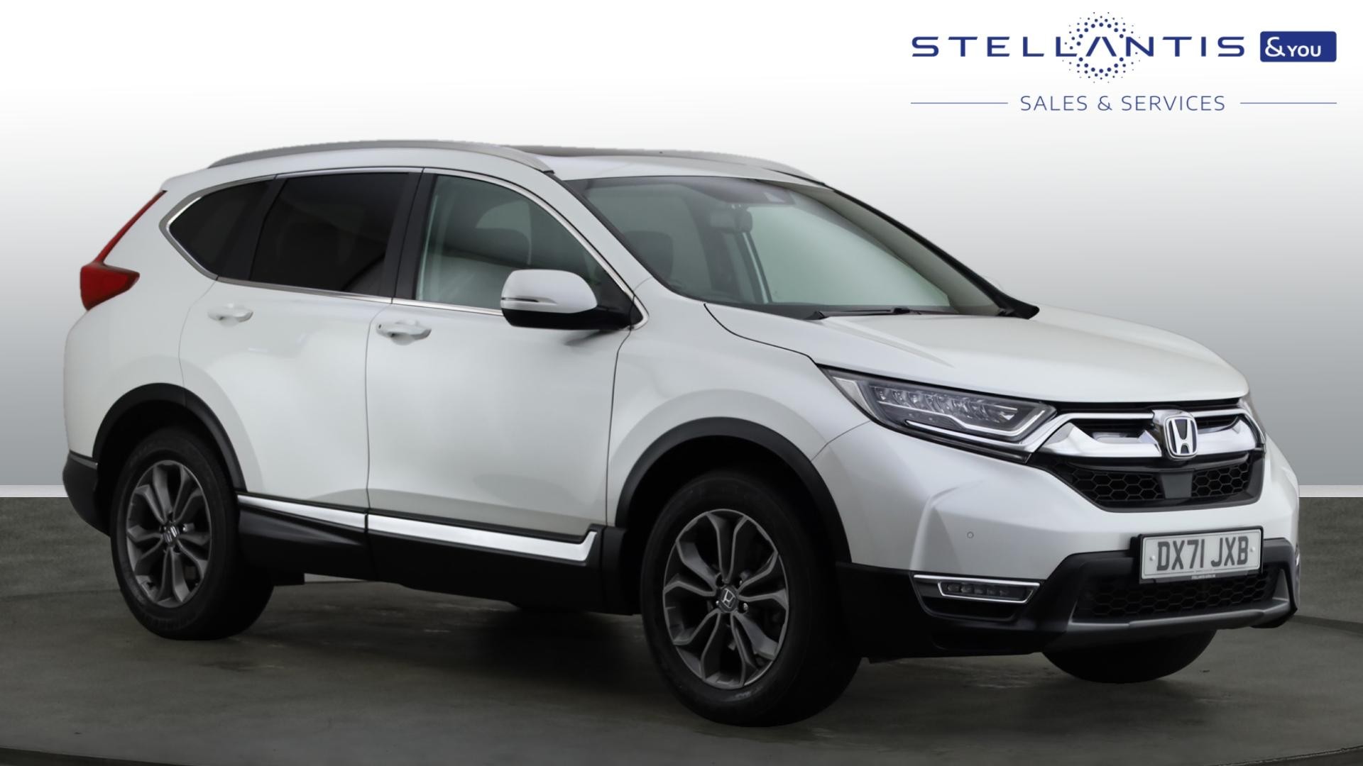 Main listing image - Honda CR-V