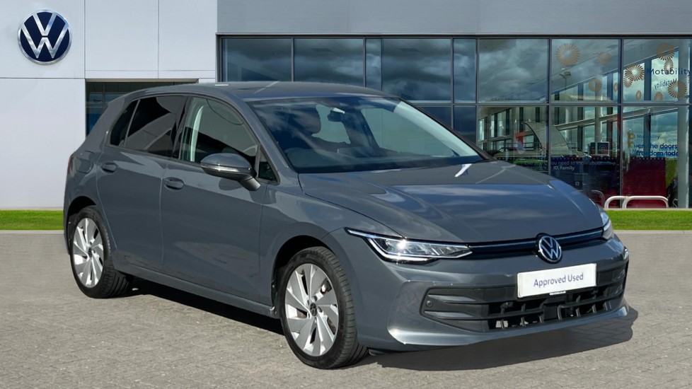 Main listing image - Volkswagen Golf