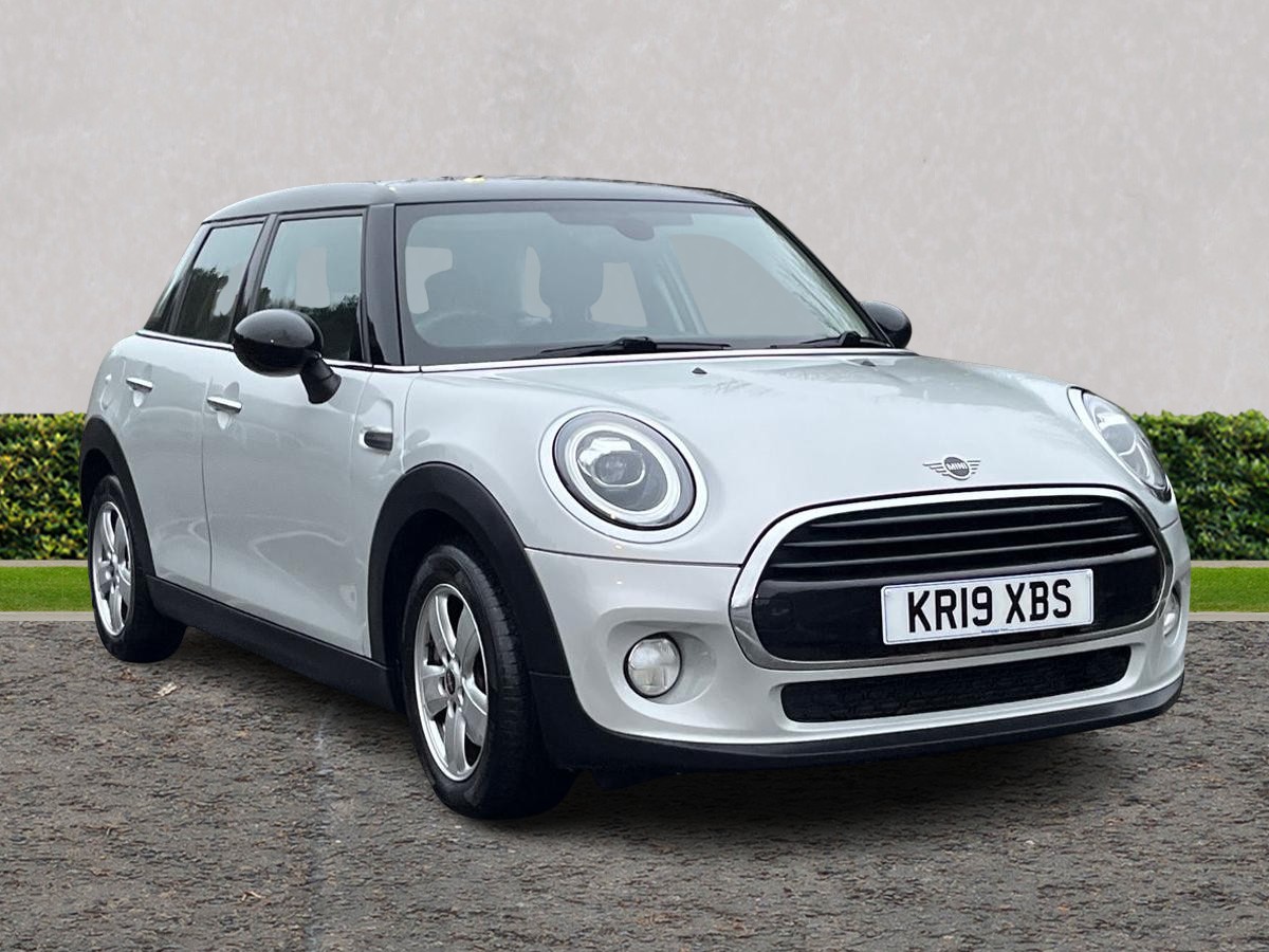 Main listing image - MINI Hatchback 5dr