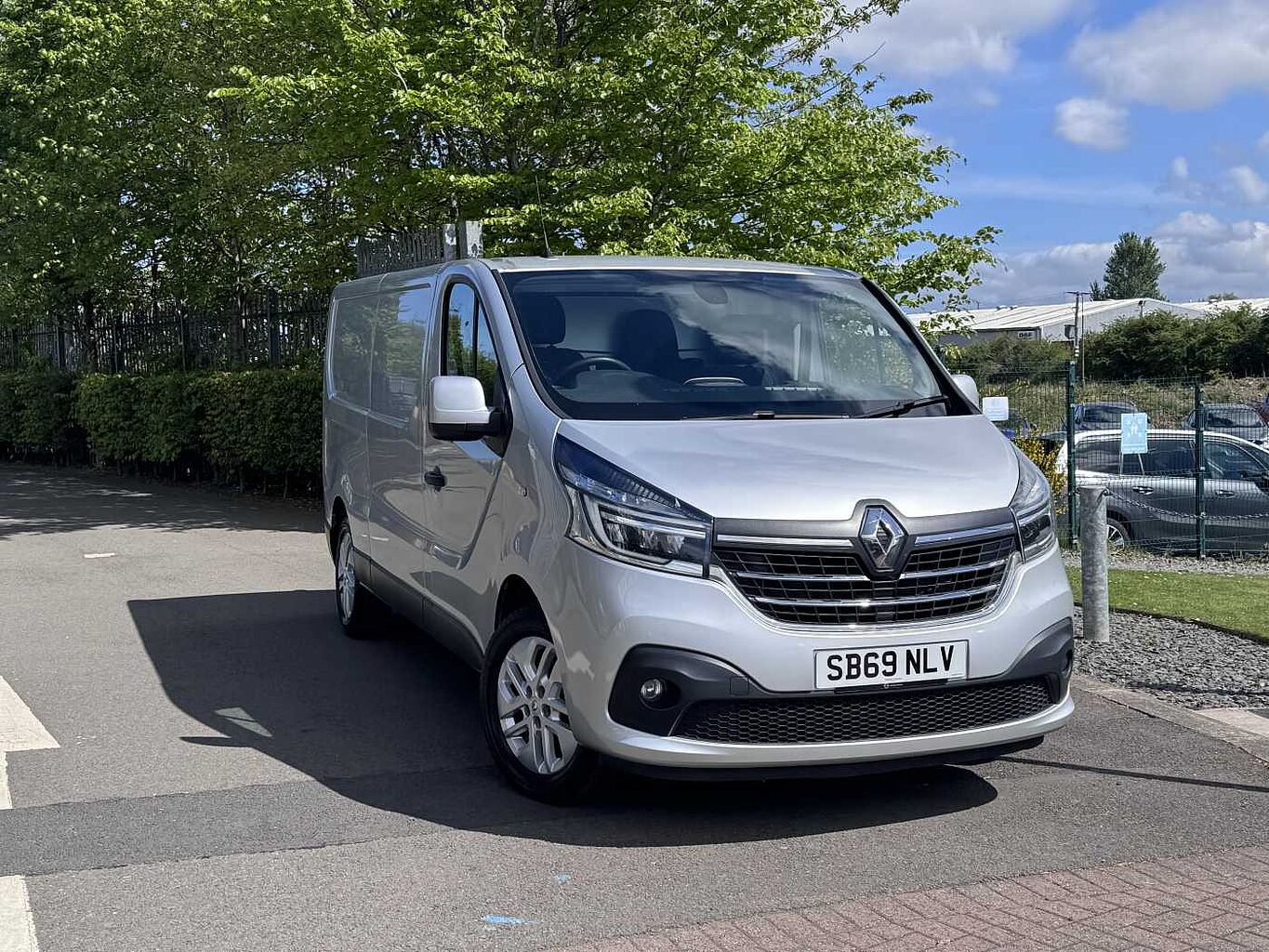 Main listing image - Renault Trafic