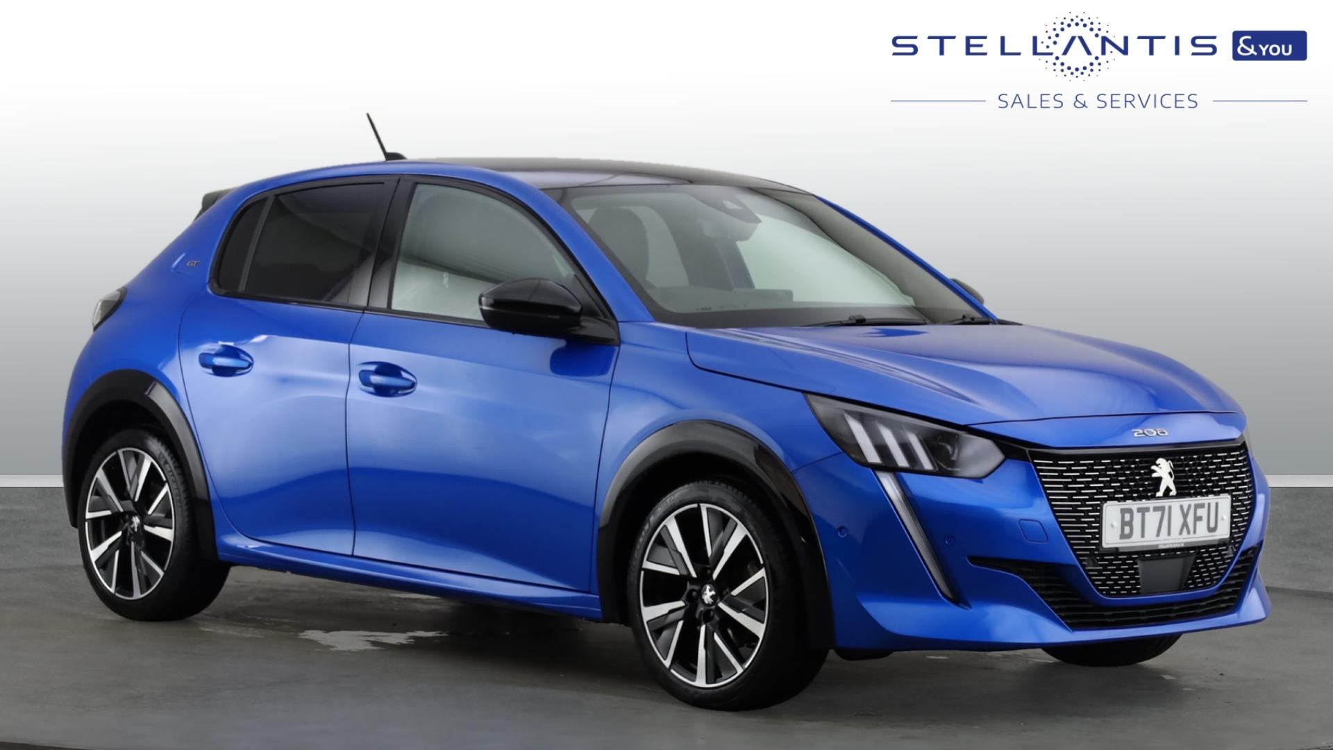 Main listing image - Peugeot 208