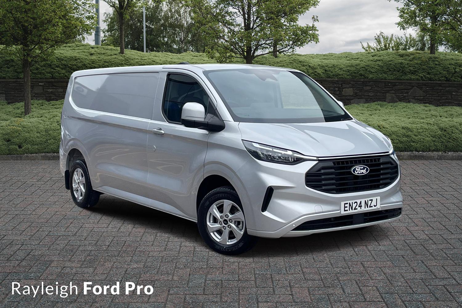 Main listing image - Ford Transit Custom