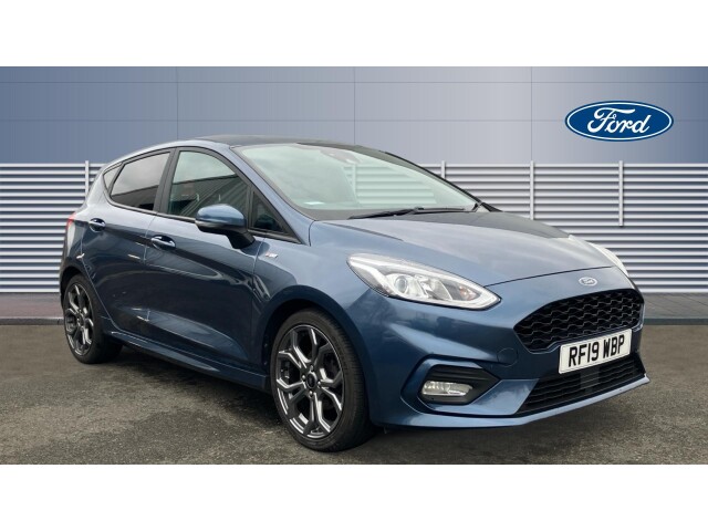 Main listing image - Ford Fiesta