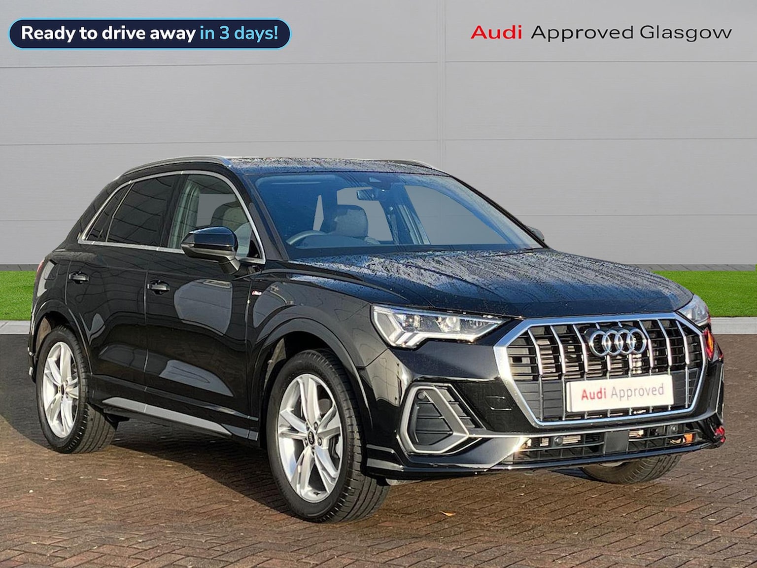 Main listing image - Audi Q3