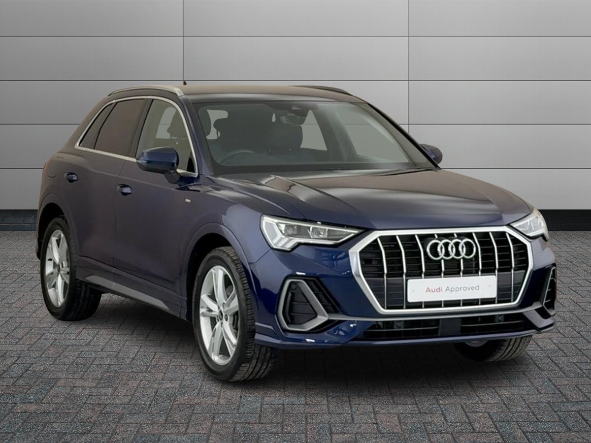 Main listing image - Audi Q3