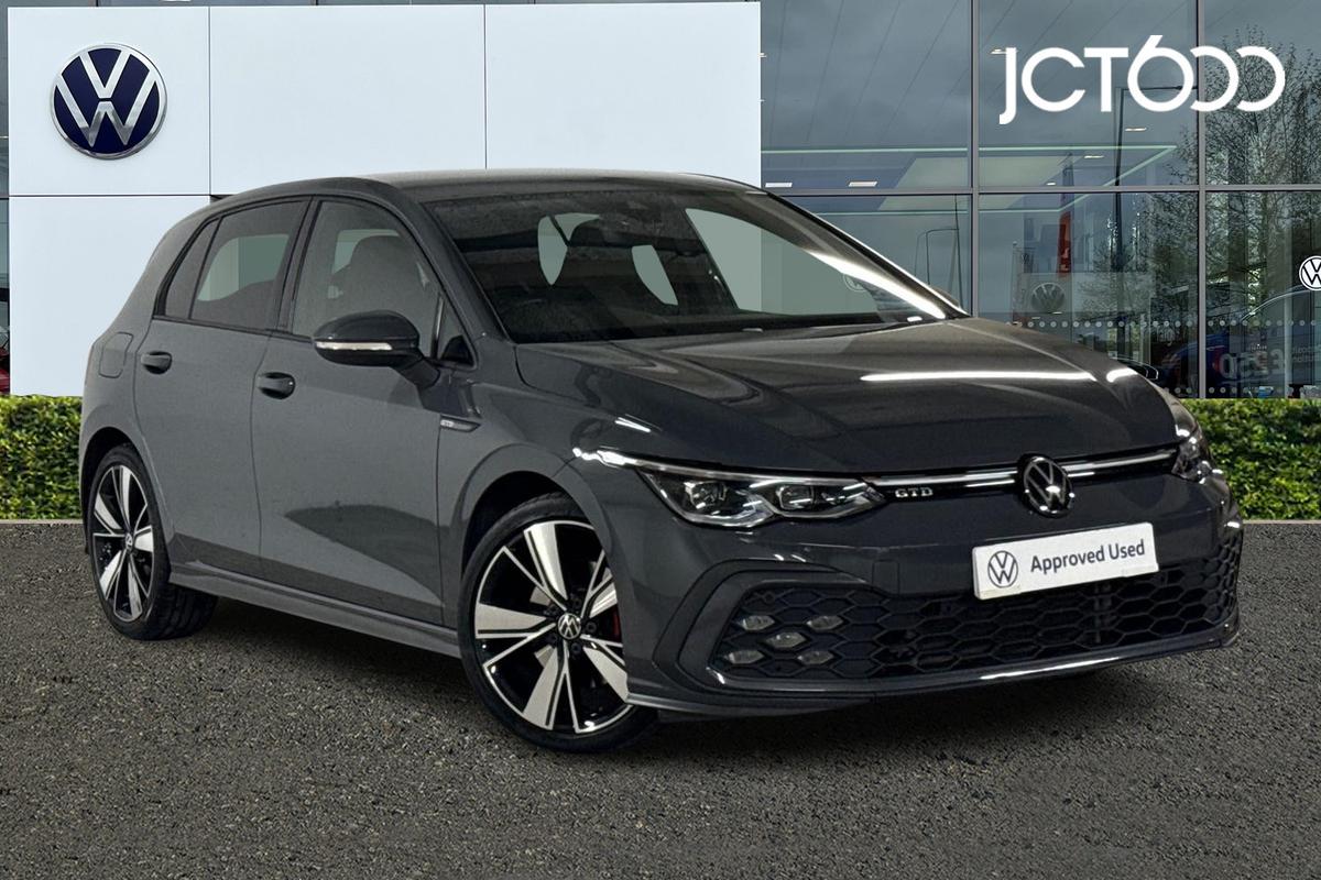 Main listing image - Volkswagen Golf