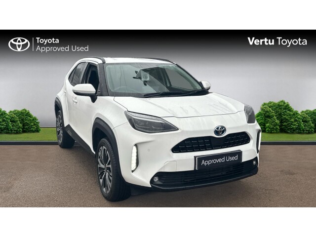 Main listing image - Toyota Yaris Cross