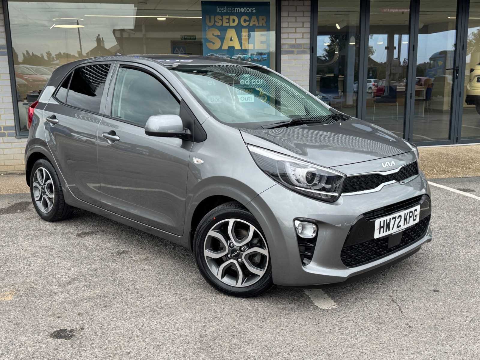 Main listing image - Kia Picanto