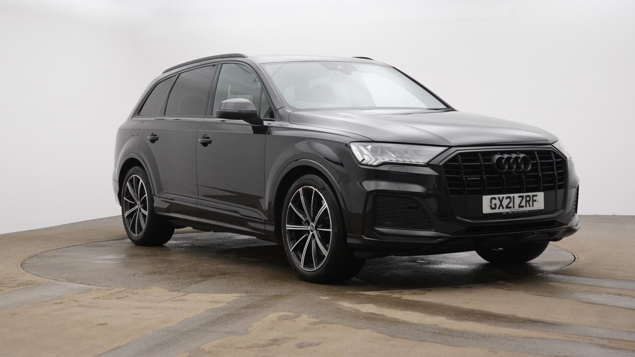 Main listing image - Audi Q7